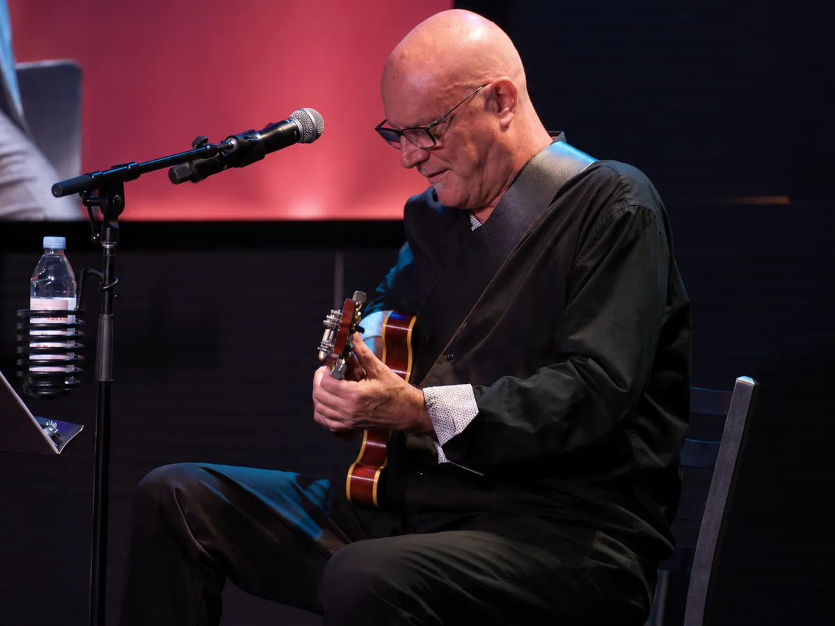 Dave Murdy performing at Campus JAX