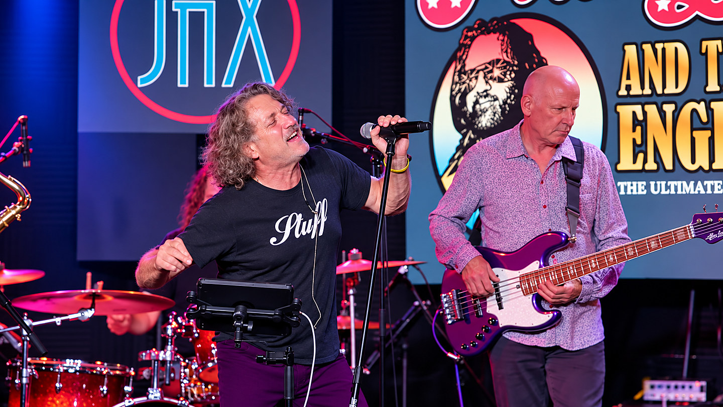 Jason Feddy at Campus JAX — Mad Dogs & The Englishman – ensemble